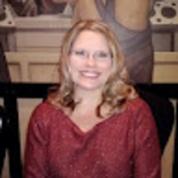 Meet your Posher, Melissa - Picture 1 of 1